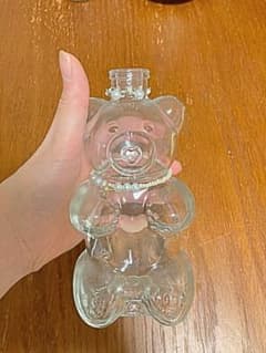 クマ　瓶のサムネイル