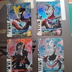 ウルトラマン フュージョンファイト カード 4枚セットのサムネイル