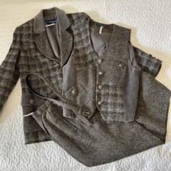 美品　CARA O CRUZ セットアップスーツ4点セットのサムネイル