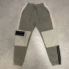 adidas スウェットパンツ グレーのサムネイル
