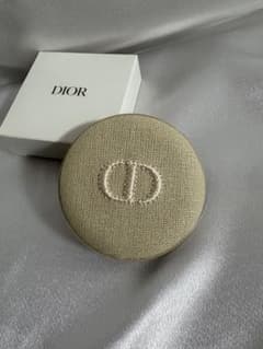 【新品】Dior ベージュ ミラーのサムネイル