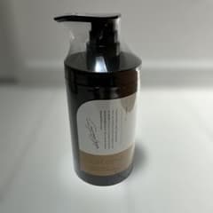 coconeクレイクリームシャンプー MOIST ベルガモットアールグレイの