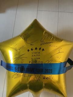 straykids スキズ　東京ドーム　銀テ　風船のサムネイル