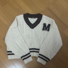ニットのサムネイル