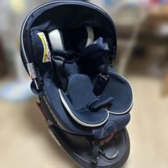 値引き！AILEBEBE エールベベクルット5sグランス シートベルト - メルカリ
