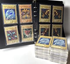 遊戯王 初期、2期中心 まとめ売り 青眼の白龍 エクゾディアオシリスの天空竜　他 遊戯王 初期、2期中心 まとめ売り 青眼の白龍 エクゾディアオシリスの