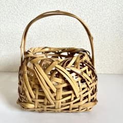 茶道具 白竹宗全籠 玩々斎作　竹籠　花入 白竹宗全籠 玩々斎作 竹籠 花入 茶道具 - メルカリ