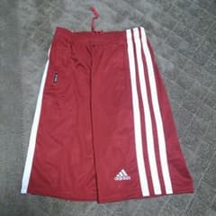 ないちゅ様専用 adidasハーフパンツ【160】のサムネイル