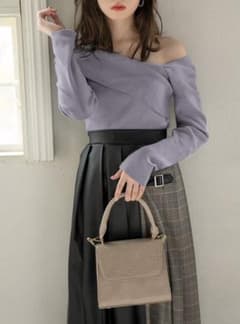 GRL アシンメトリーオフショルニットトップス　ピンク　Lのサムネイル