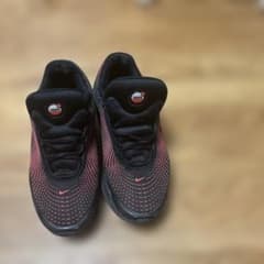 Nike Air Max Dnスニーカー レッド/ブラックのサムネイル
