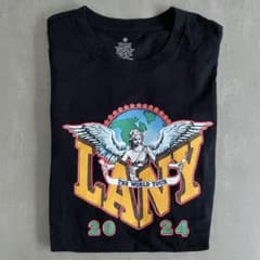 LANY A BEAUTIFUL BLUR 2024 ツアーTシャツ　XL LANY A BEAUTIFUL BLUR 2024 ツアーTシャツ M - メルカリ