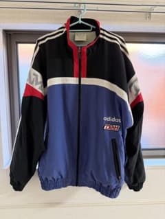 adidas ナイロンジャケット Lサイズ 黒/青/赤のサムネイル