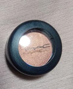 M・A・C スモール アイシャドウのサムネイル