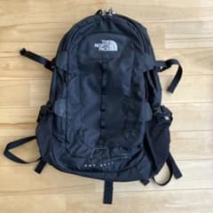 THE NORTH FACE HOT SHOT バックパック ブラックのサムネイル