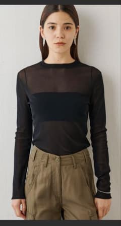 美品【La nature linge】シアーチュールプルオーバーのサムネイル