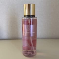 Victoria's Secret Velvet Petals 250mlのサムネイル