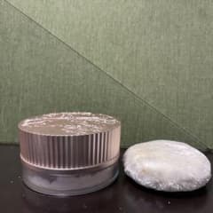 sakura様専用　ポール&ジョー　ラトゥーエクラルースパウダーと下地のセットのサムネイル