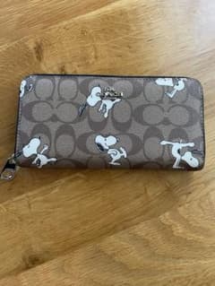 coachスヌーピー長財布