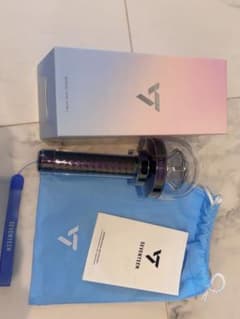 SEVENTEEN OFFICIAL LIGHT STICK VER.3のサムネイル