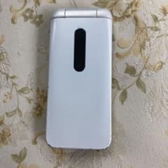 au GRATINA 4G ガラケー本体のサムネイル