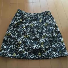 Jeanasis オールシーズン花柄スカートのサムネイル