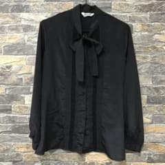 【新品】リボン付きブラック長袖ブラウス