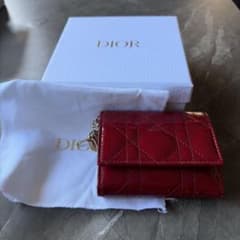 DIOR 三つ折り財布 パテントレザー レッドのサムネイル