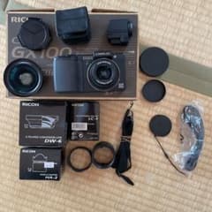 ジャンク　RICOH Caplio GX CAPLIO GX100 VF KITのサムネイル