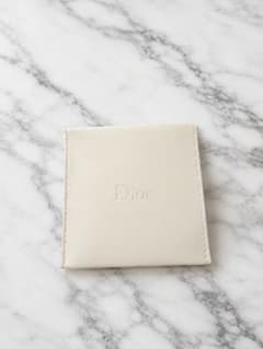 Dior レザーケース ホワイトのサムネイル