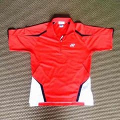 バドミントンユニフォームのサムネイル