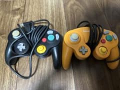 ニンテンドーゲームキューブ コントローラー 2個セットのサムネイル