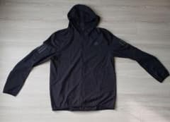 adidas ランニングジャケットのサムネイル