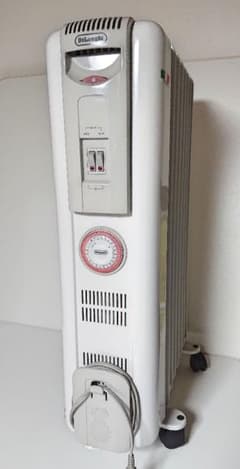 最終値下げ！ デロンギ オイルヒーター 1200Wのサムネイル