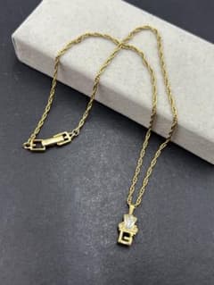 263 ジバンシー Gロゴ ネックレス ゴールドカラー - メルカリ
