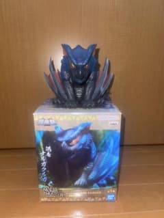 モンスターハンター 鎮座獣 ナルガクルガ フィギュアのサムネイル
