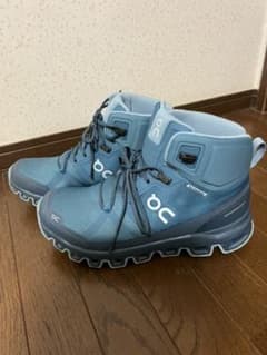 値下げ　オン　クラウドロック25.0  on  Cloudrock美品のサムネイル