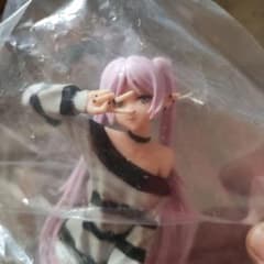 葬送のフリーレン海外ガレキフィギュア現状品希少品！ 葬送のフリーレン令和のフリーレン海外ガレキ！フィギュア現状品