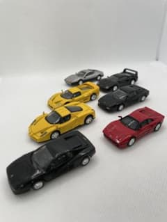 Ferrari ミニカー1/72 スケール7台セットのサムネイル