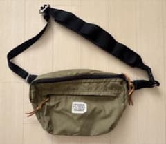 FREDRIK PACKERS ボディバッグ オリーブのサムネイル