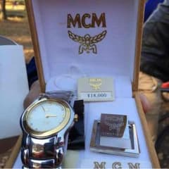 MCM 腕時計とキーホルダー専用ページのサムネイル