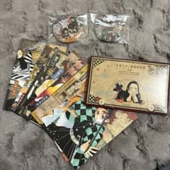 鬼滅の刃　謹製絵葉書-追憶- ポストカード 鬼滅の刃 22巻特装版缶バッジのサムネイル