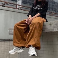 バルーン サルエル ワイド ボトムス ユニセックス ストリート系 袴パンツのサムネイル