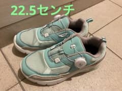 22.5センチ　MADスニーカーのサムネイル