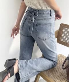 mily bilet 後ろリボン美脚フレアデニムパンツのサムネイル