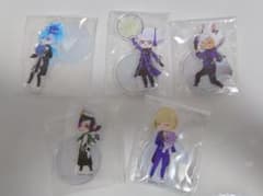 ツイステッドワンダーランド アクスタセット