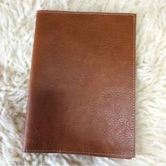 本皮の文庫本ブックカバーのサムネイル