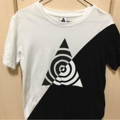 リベルタス Tシャツのサムネイル