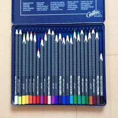 値下げしました✴︎専用！FABER-CASTELL アートグリップ 色鉛筆 24のサムネイル