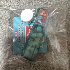 タイトー限定 森永 超大粒ラムネパーツ付き ミニボトルキーホルダー