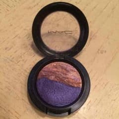 MAC アイシャドウのサムネイル